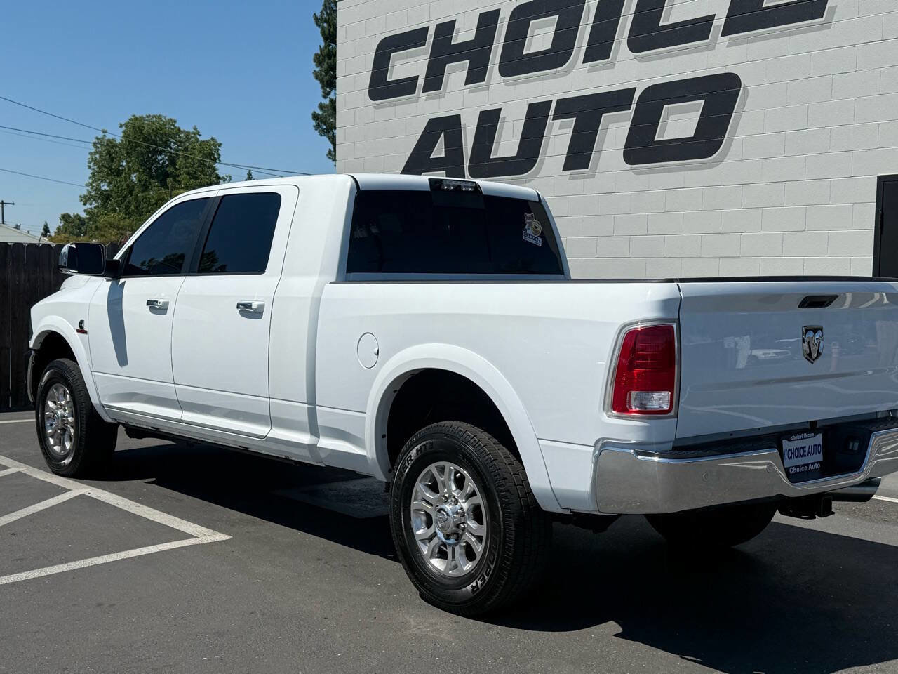 Used 2017 RAM 2500 Laramie image 4