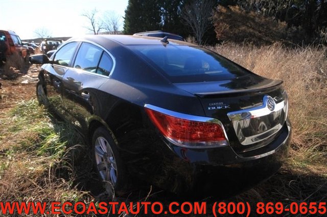 Used 2011 Buick LaCrosse CXL image 2