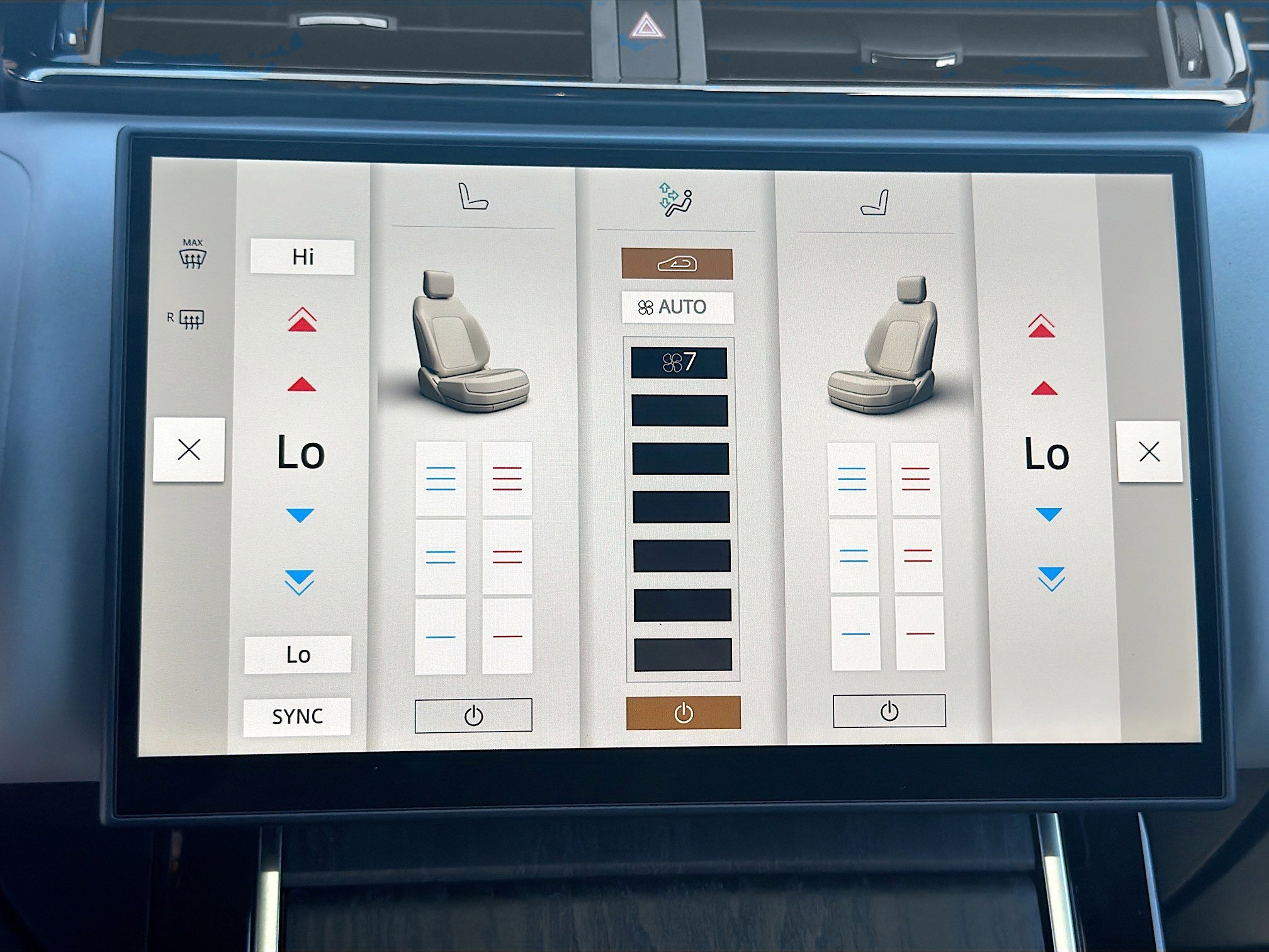 New 2026 Land Rover Range Rover Velar Dynamic SE image 34