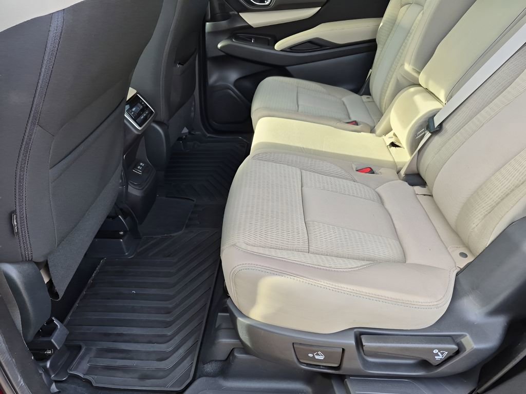 Used 2019 Subaru Ascent Premium image 20