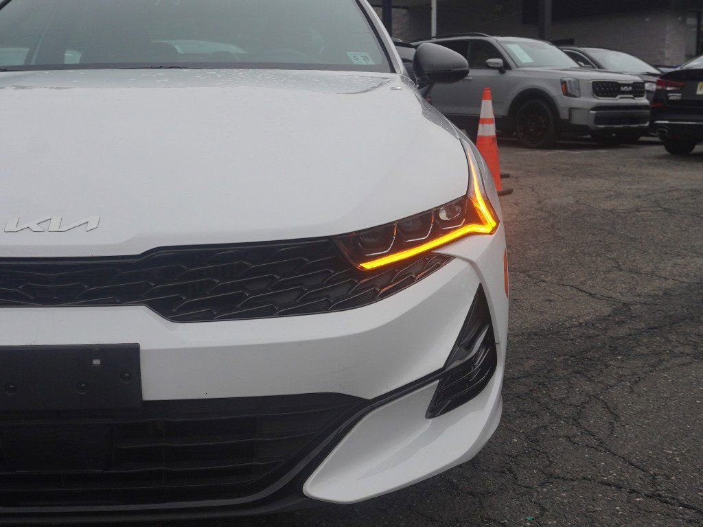 Used 2023 Kia K5 GT-Line image 14