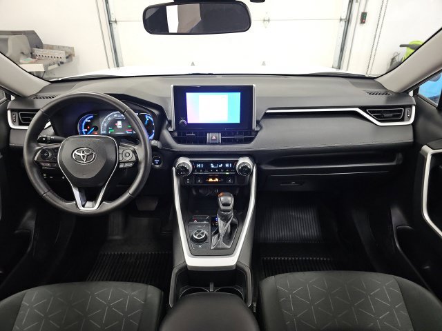 Certified 2024 Toyota RAV4 XLE w/ Convenience Package AWD/4WD image 32