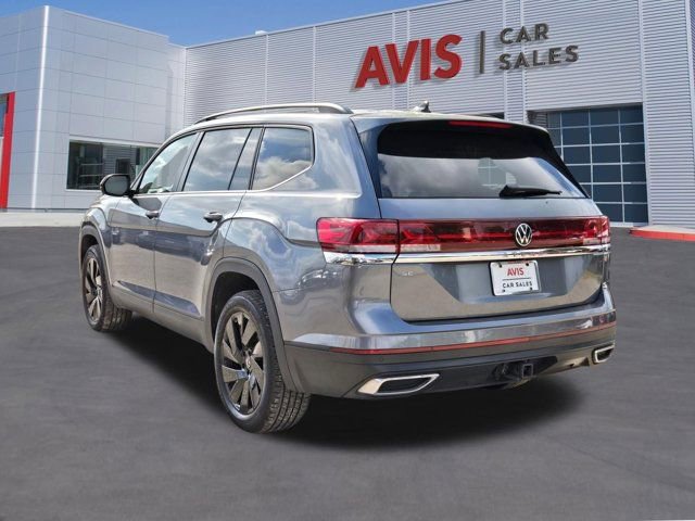 Used 2025 Volkswagen Atlas SE image 10