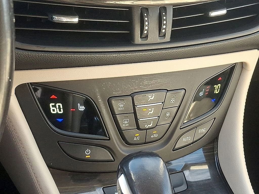 Used 2020 Buick Envision Essence image 15
