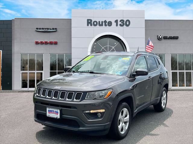 Certified 2018 Jeep Compass Latitude AWD/4WD image 2
