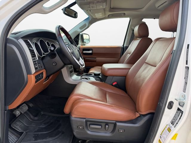 Used 2014 Toyota Sequoia Platinum image 9