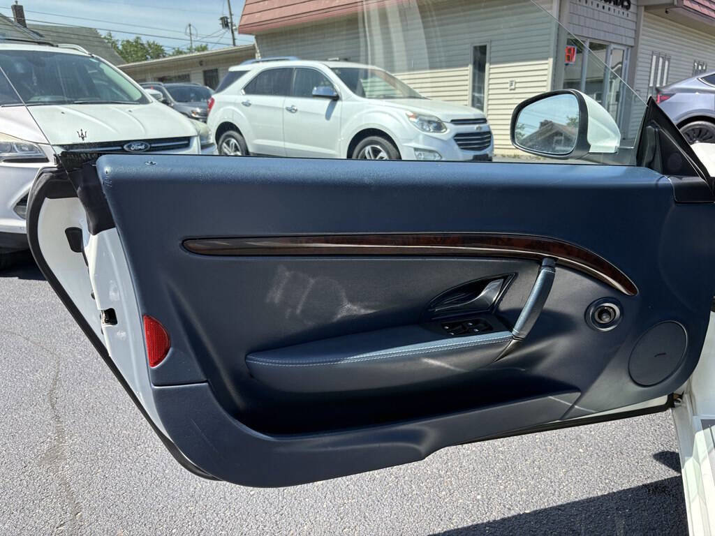 Used 2013 Maserati GranTurismo Convertible RWD image 18