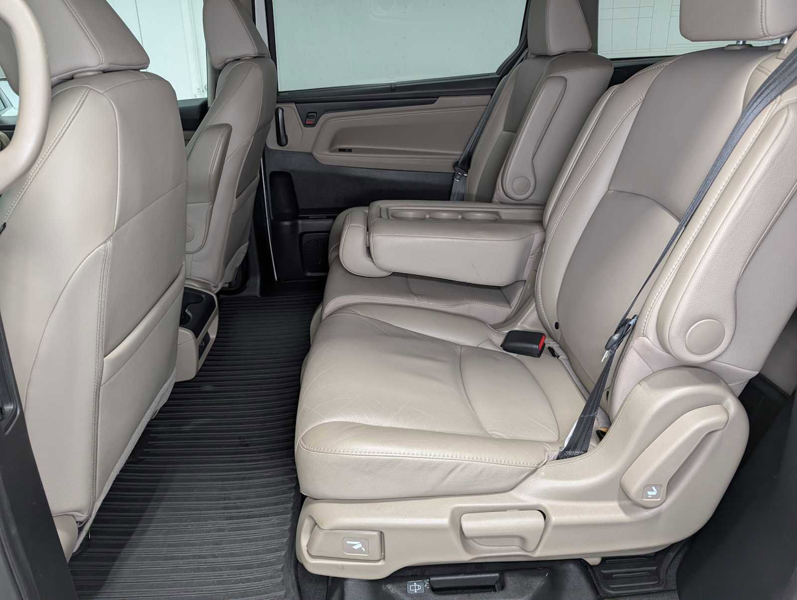 Used 2019 Honda Odyssey EX-L image 24