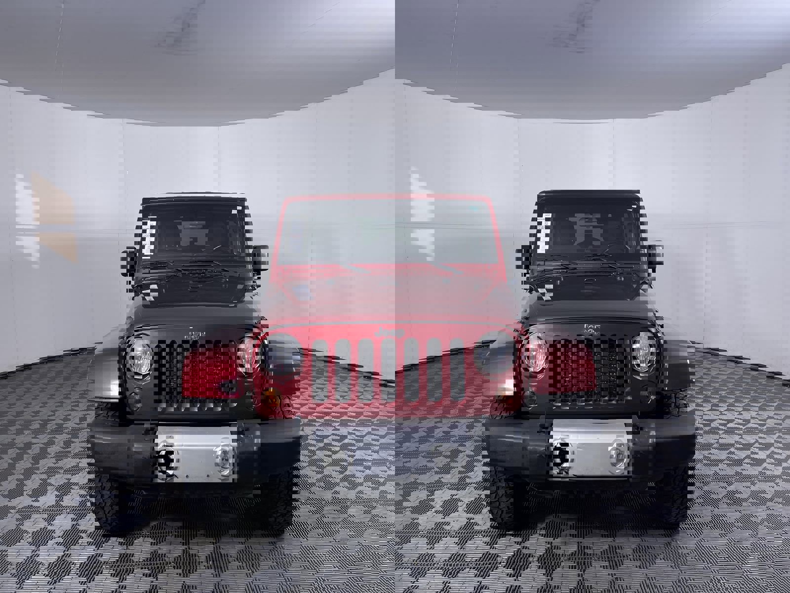 Used 2012 Jeep Wrangler Unlimited Sahara w/ Connectivity Group image 26