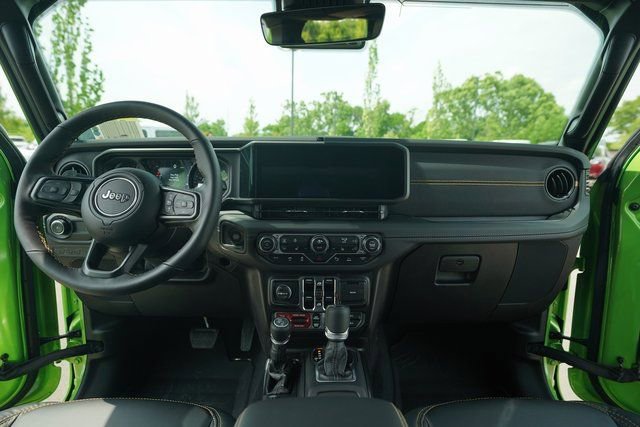 New 2025 Jeep Wrangler Unlimited Rubicon 392 image 21