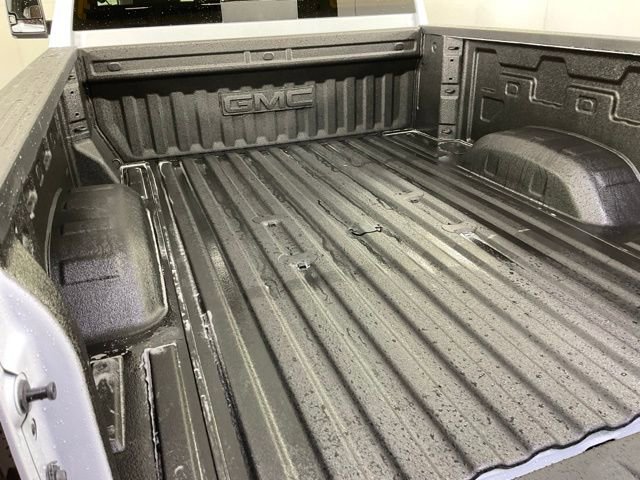 New 2026 GMC Sierra 2500 Denali Ultimate w/ LPO, Black Badging Package image 44