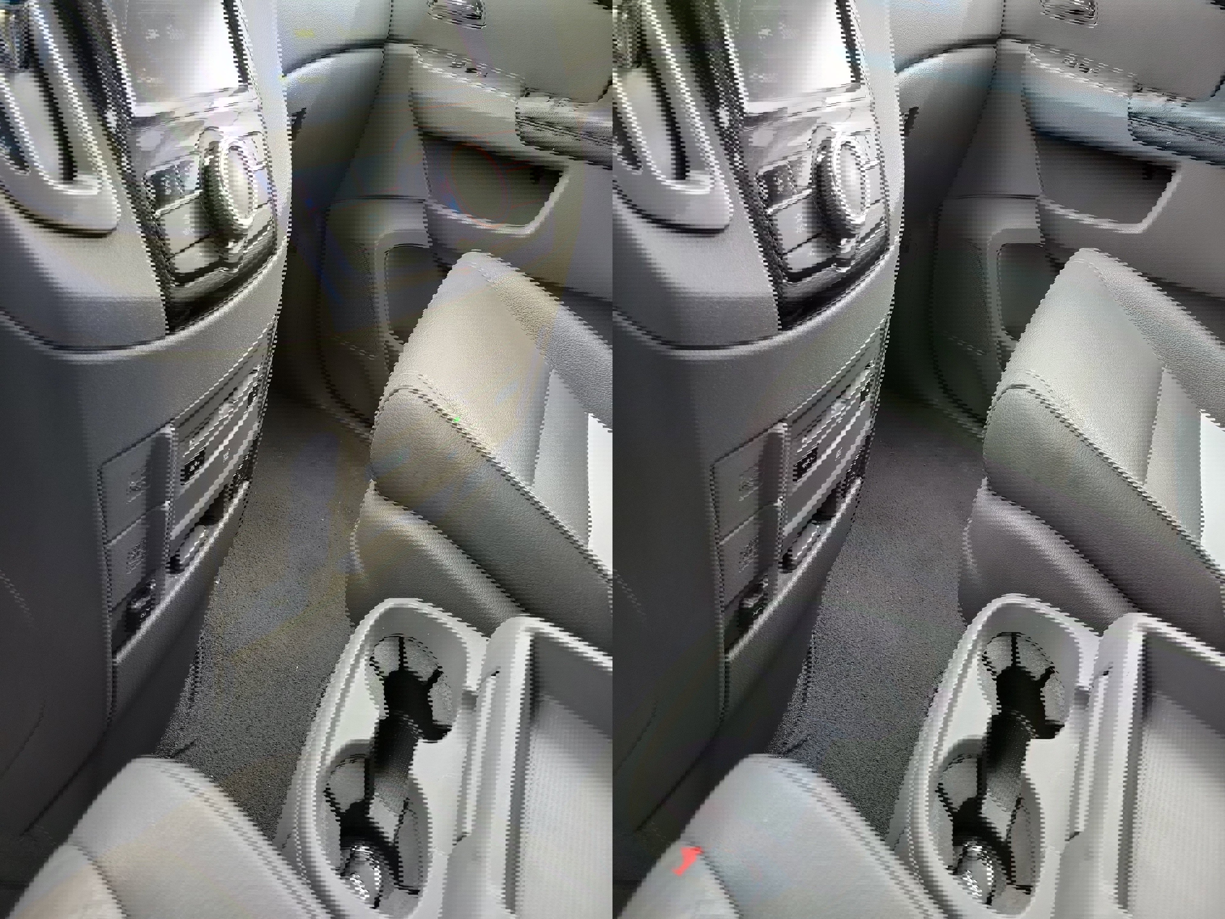 Used 2016 Honda Odyssey Touring Elite image 29