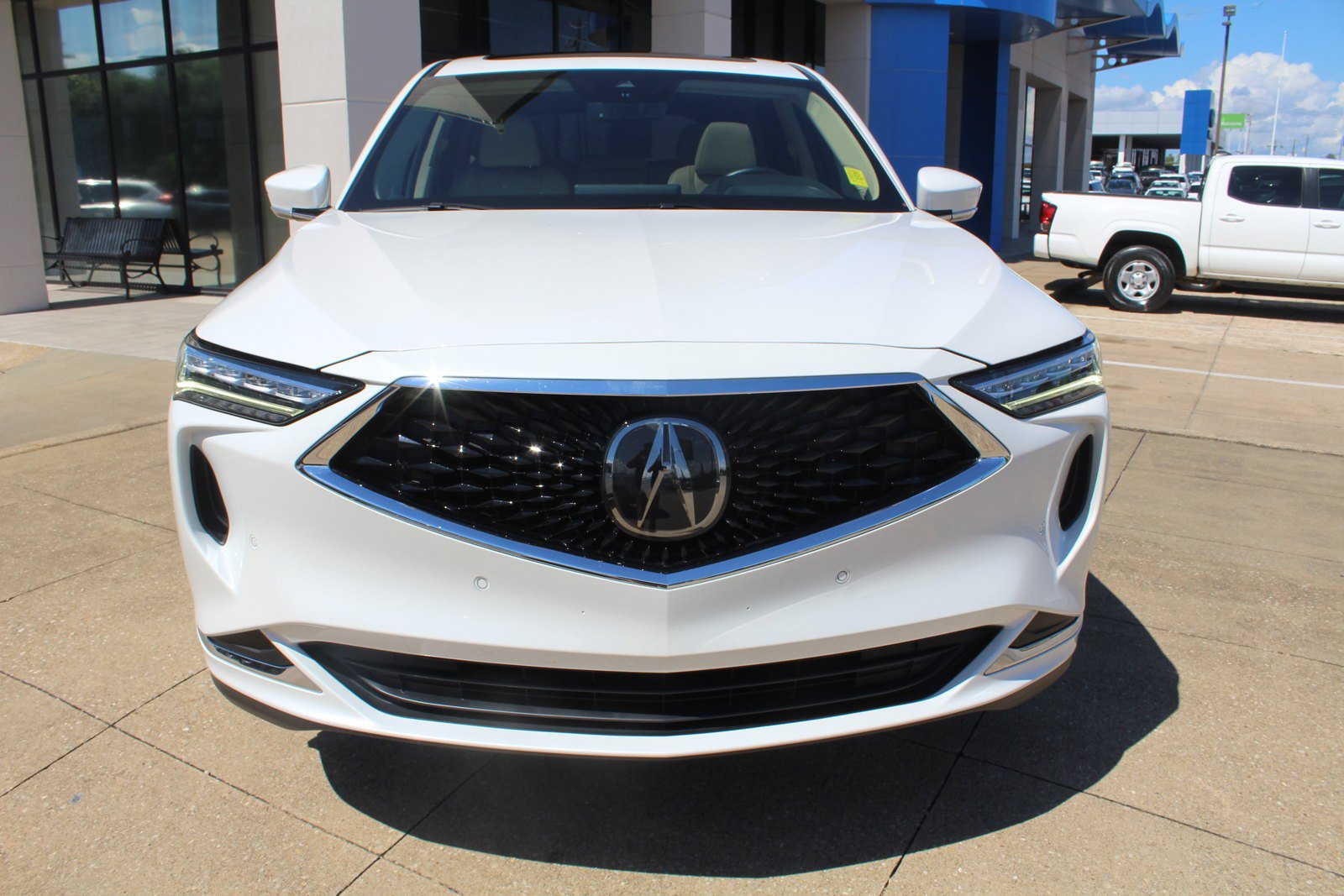 Certified 2023 Acura MDX w/ Technology Package FWD image 2