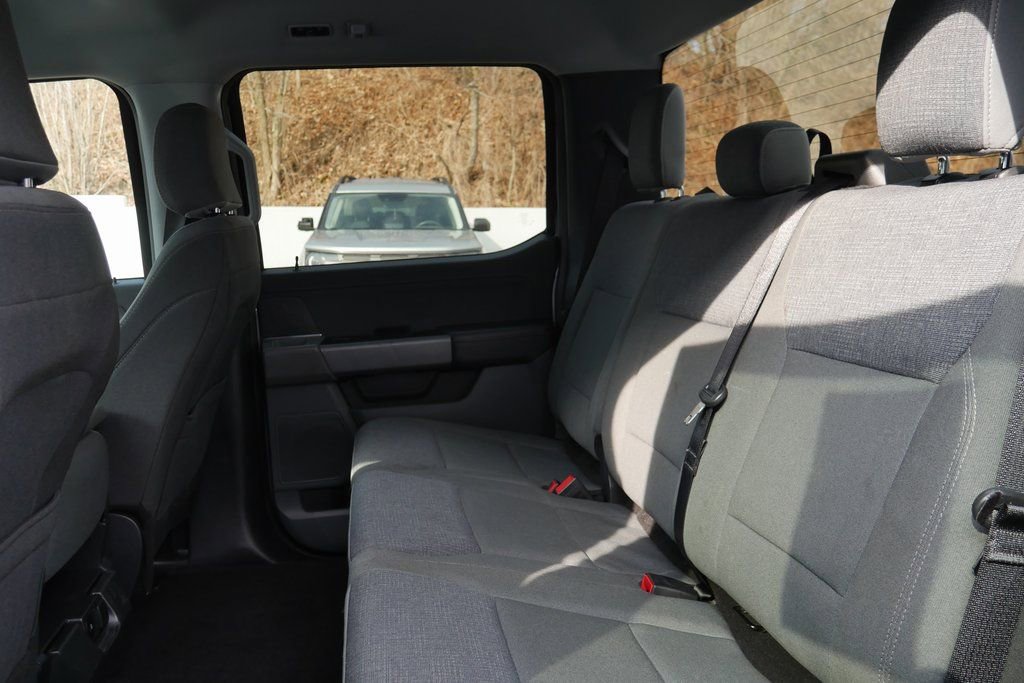 Used 2025 Ford F150 XLT w/ Equipment Group 301A Standard image 25