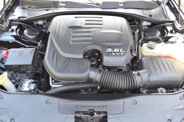 Used 2018 Dodge Charger GT AWD/4WD image 39