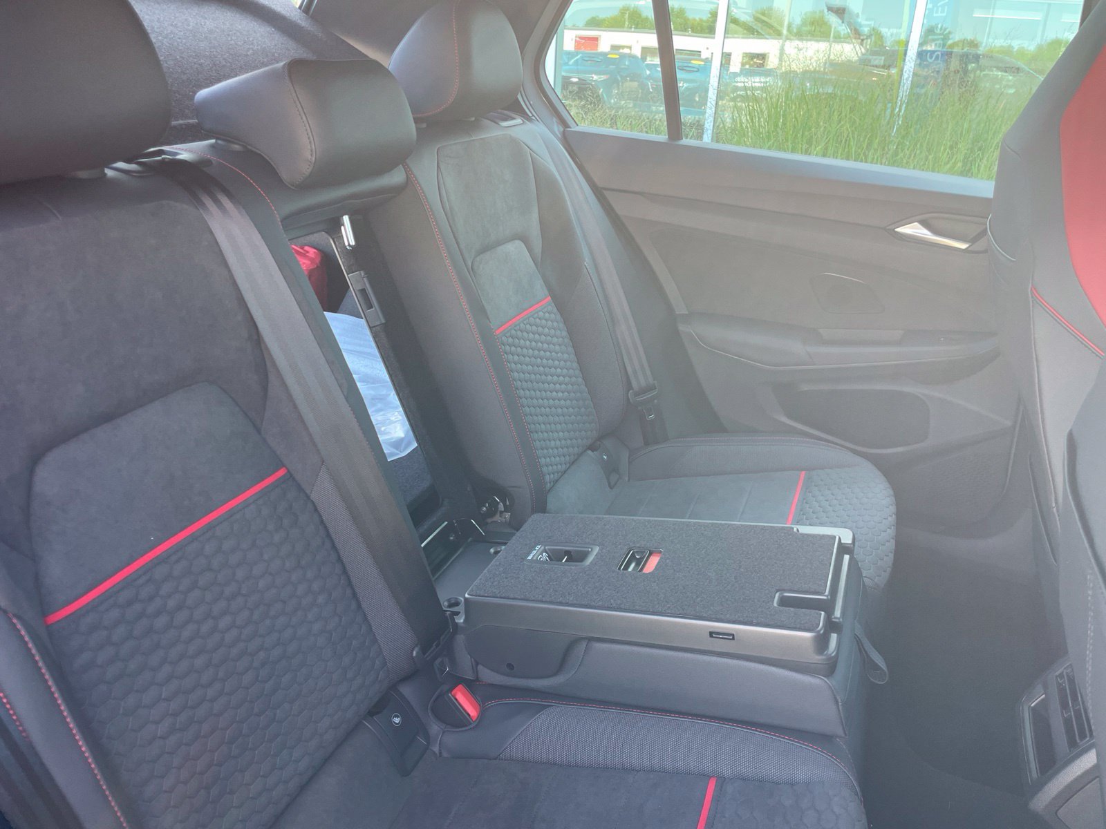 New 2026 Volkswagen GTI SE FWD image 51
