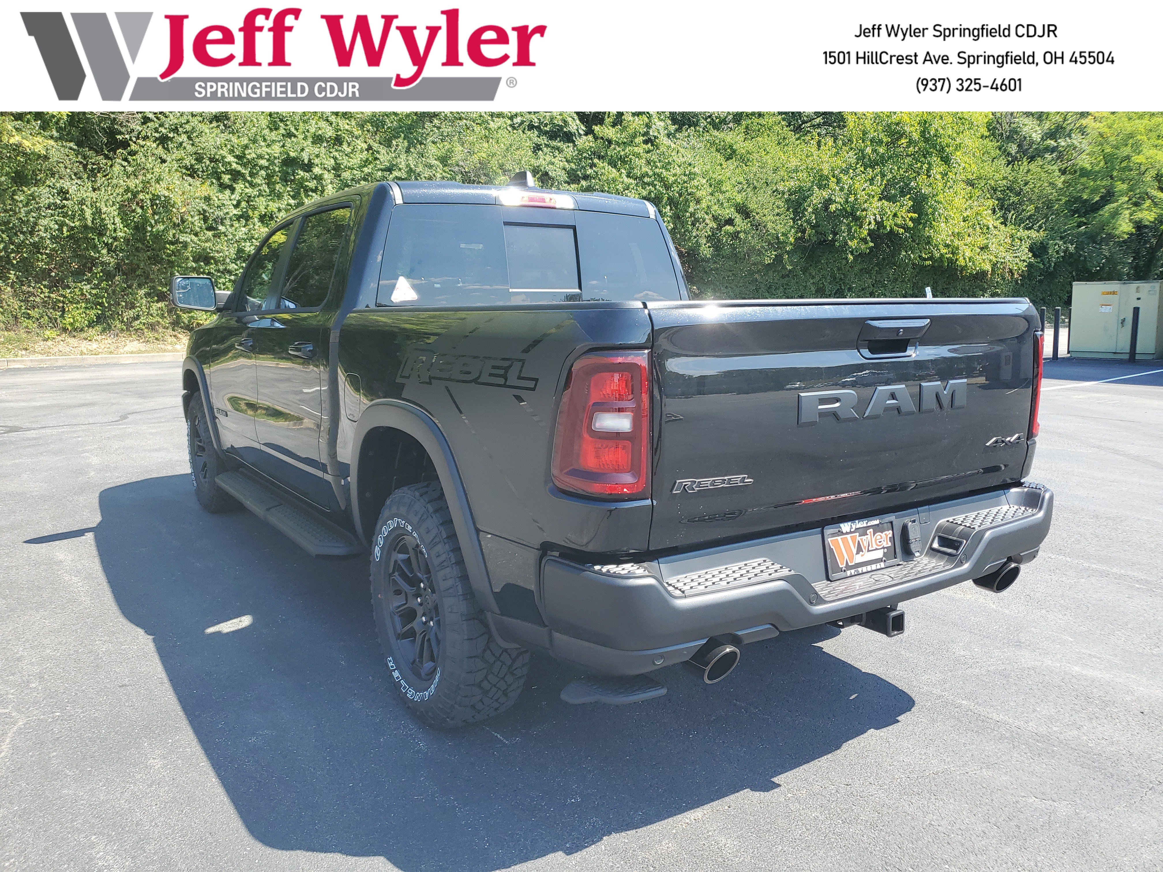 New 2026 RAM 1500 Rebel image 7