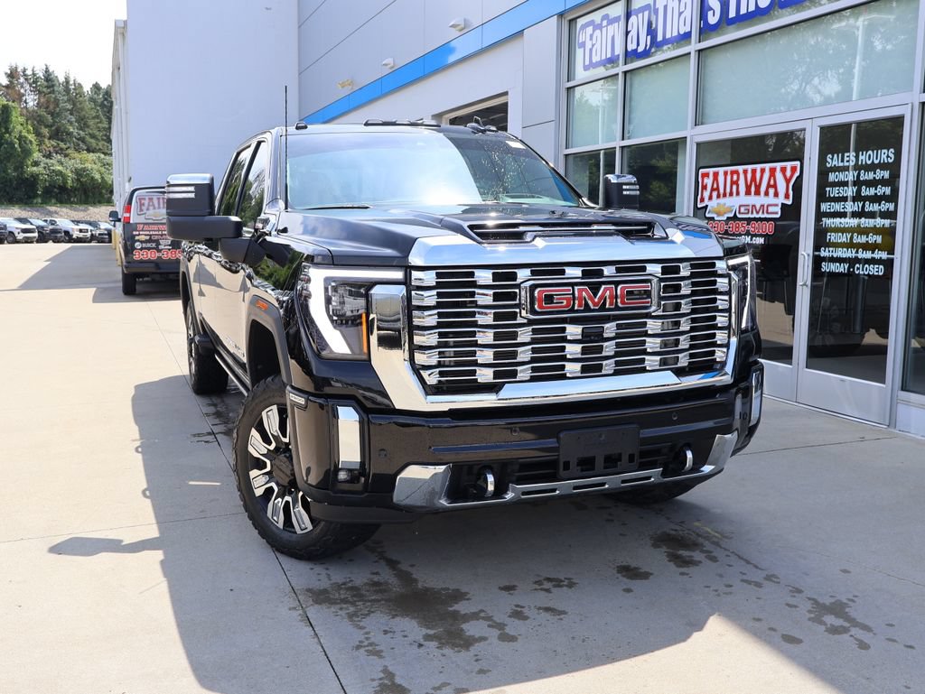Used 2024 GMC Sierra 2500 Denali w/ Denali Reserve Package AWD/4WD image 49