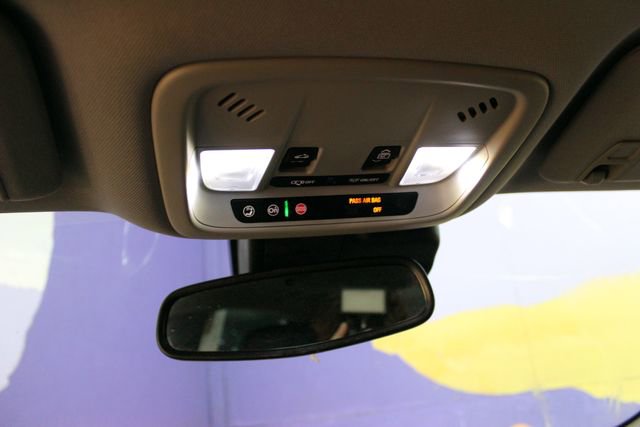 Used 2019 Chevrolet Malibu Premier FWD image 19