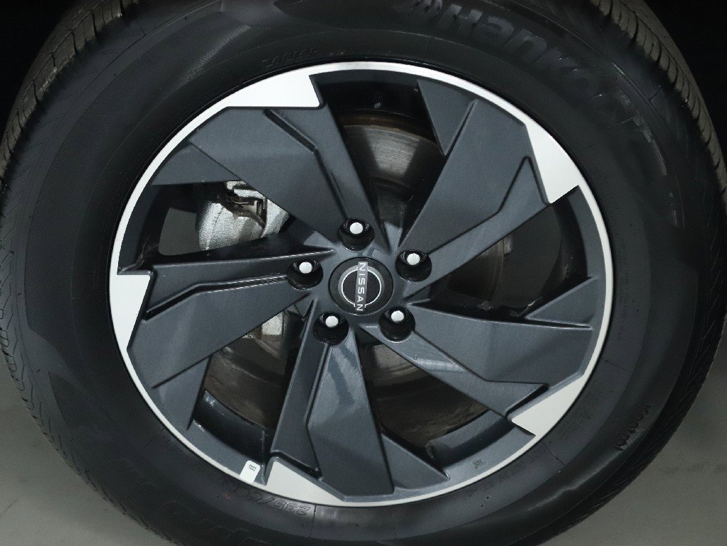 Certified 2026 Nissan Rogue SV w/ Cold Weather Package image 37