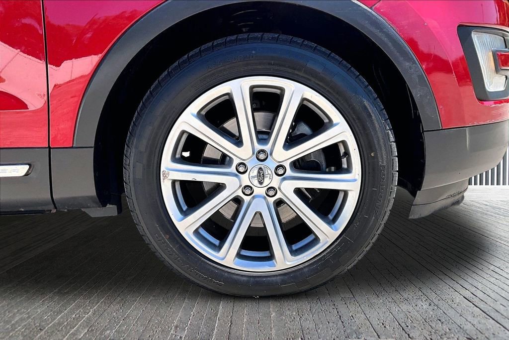 Used 2016 Ford Explorer Limited FWD image 10