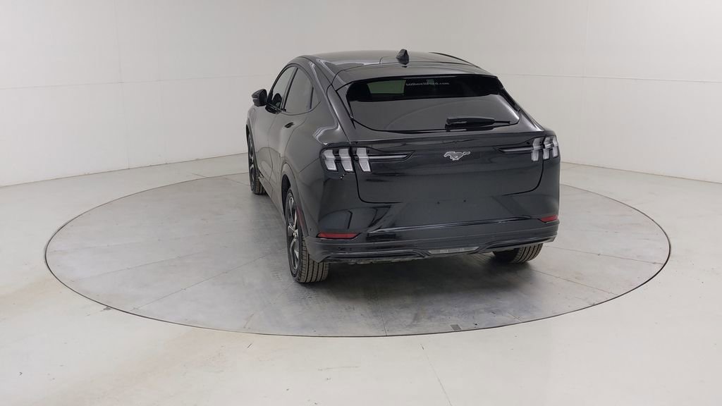 Certified 2023 Ford Mustang Mach-E Premium image 17