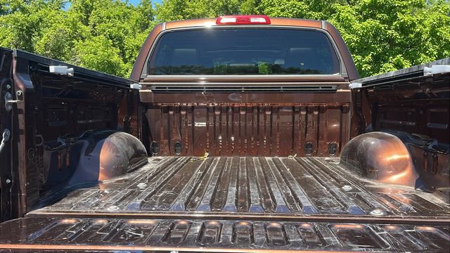 Certified 2017 Toyota Tundra Platinum AWD/4WD image 25