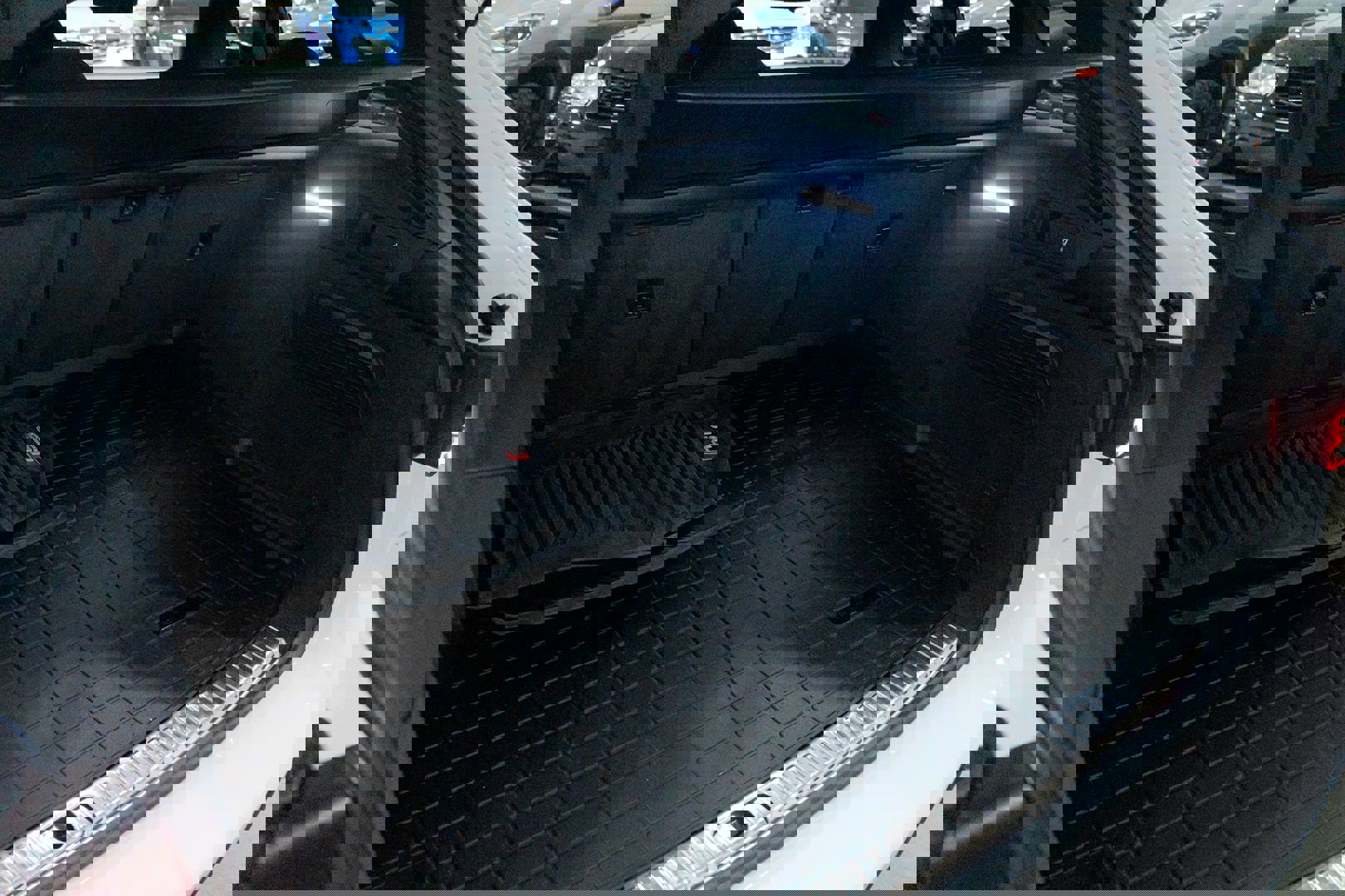 Used 2021 Audi RS 6 w/ Executive Package image 33