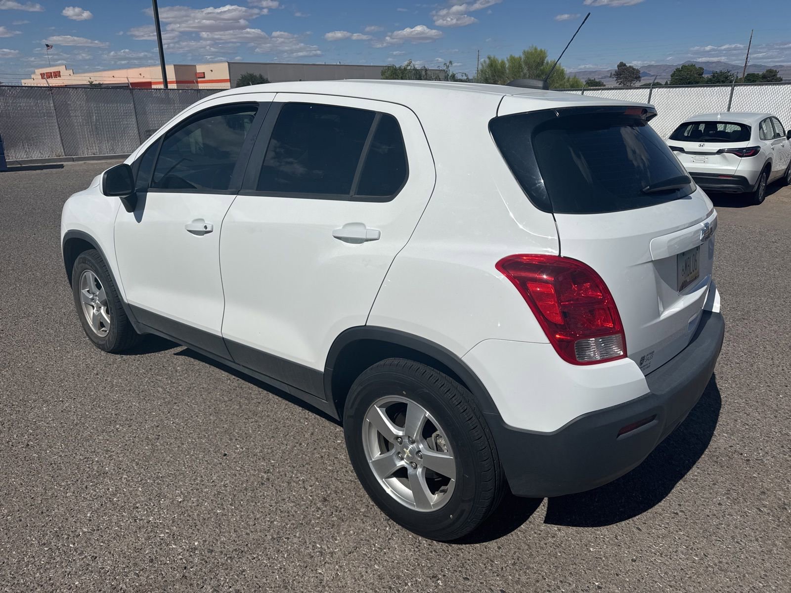 Used 2015 Chevrolet Trax LS AWD/4WD image 3