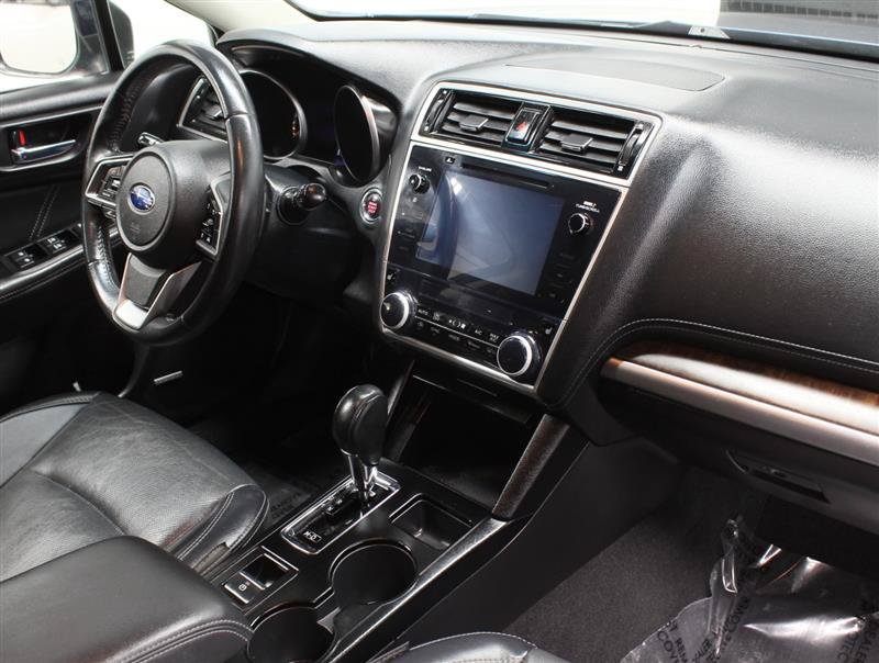 Used 2018 Subaru Outback 2.5i Limited AWD/4WD image 8
