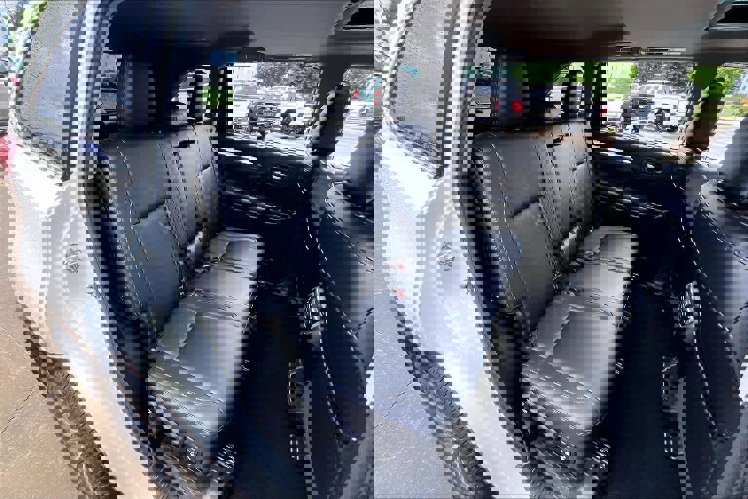 Used 2018 Toyota Highlander XLE FWD image 21