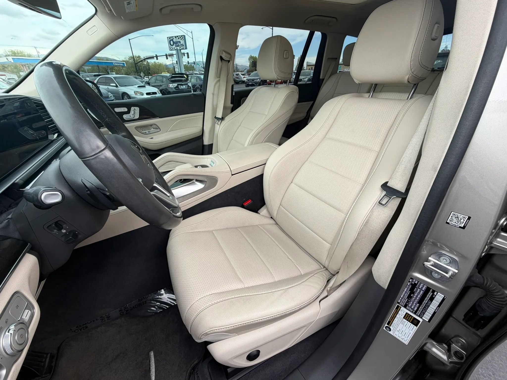 Used 2020 Mercedes-Benz GLS 450 4MATIC image 9