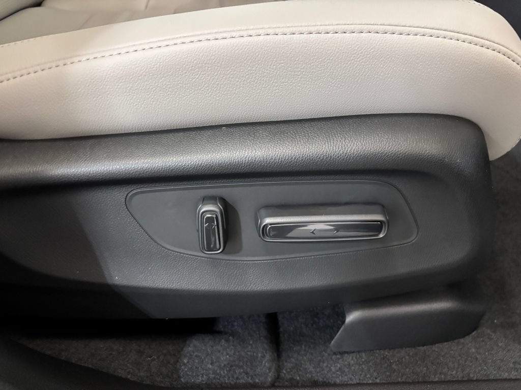 New 2026 Honda CR-V EX-L image 13
