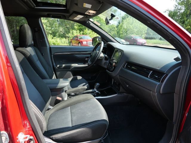 Used 2018 Mitsubishi Outlander LE FWD image 8