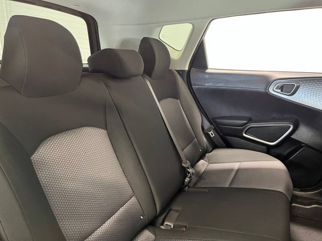 Used 2024 Kia Soul LX w/ Option Group 015 FWD image 14