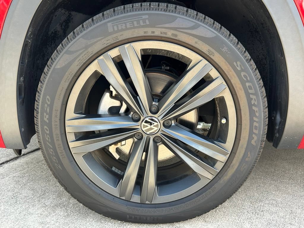 Certified 2021 Volkswagen Atlas Cross Sport SE AWD/4WD image 34