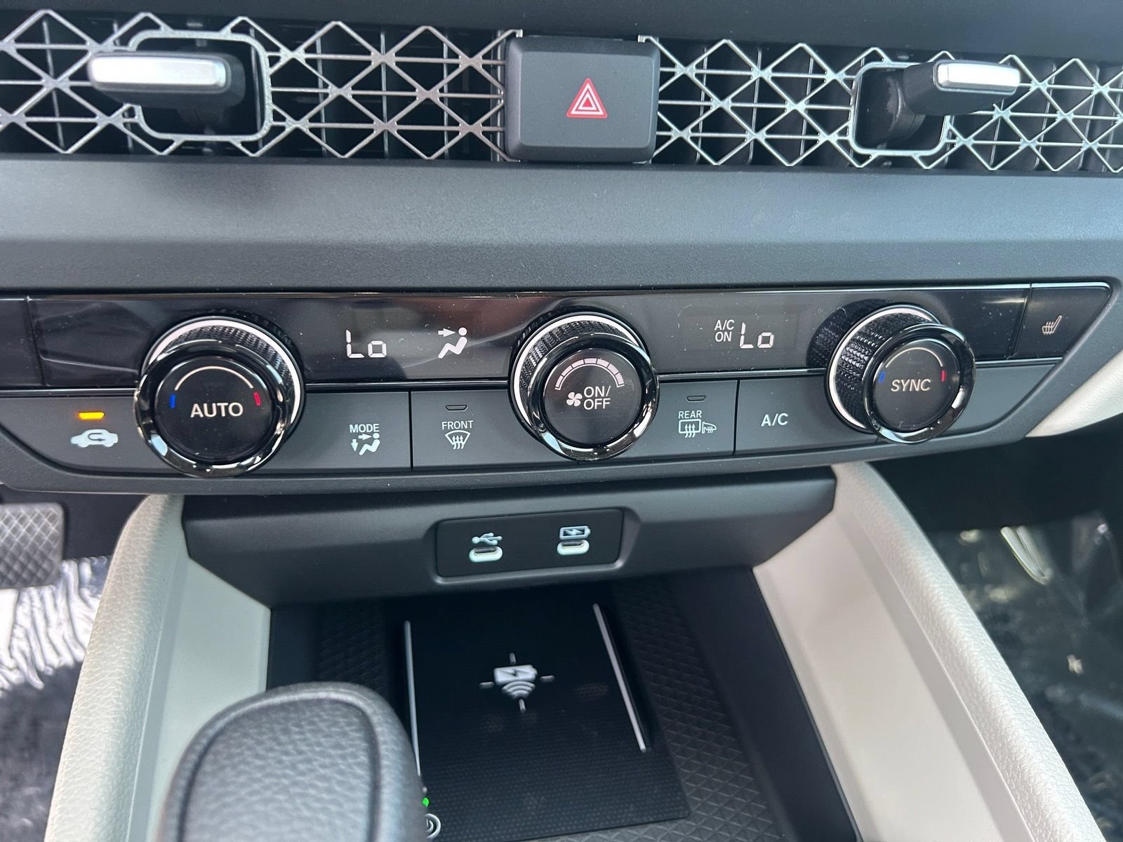 New 2026 Honda Accord SE image 25