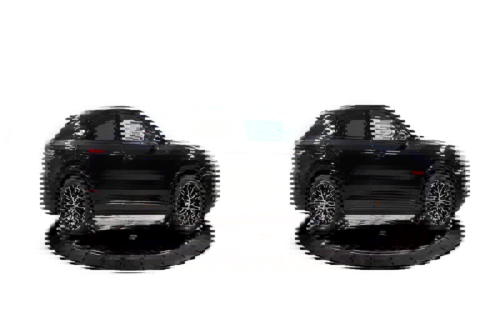 New 2026 Porsche Cayenne Coupe image 8