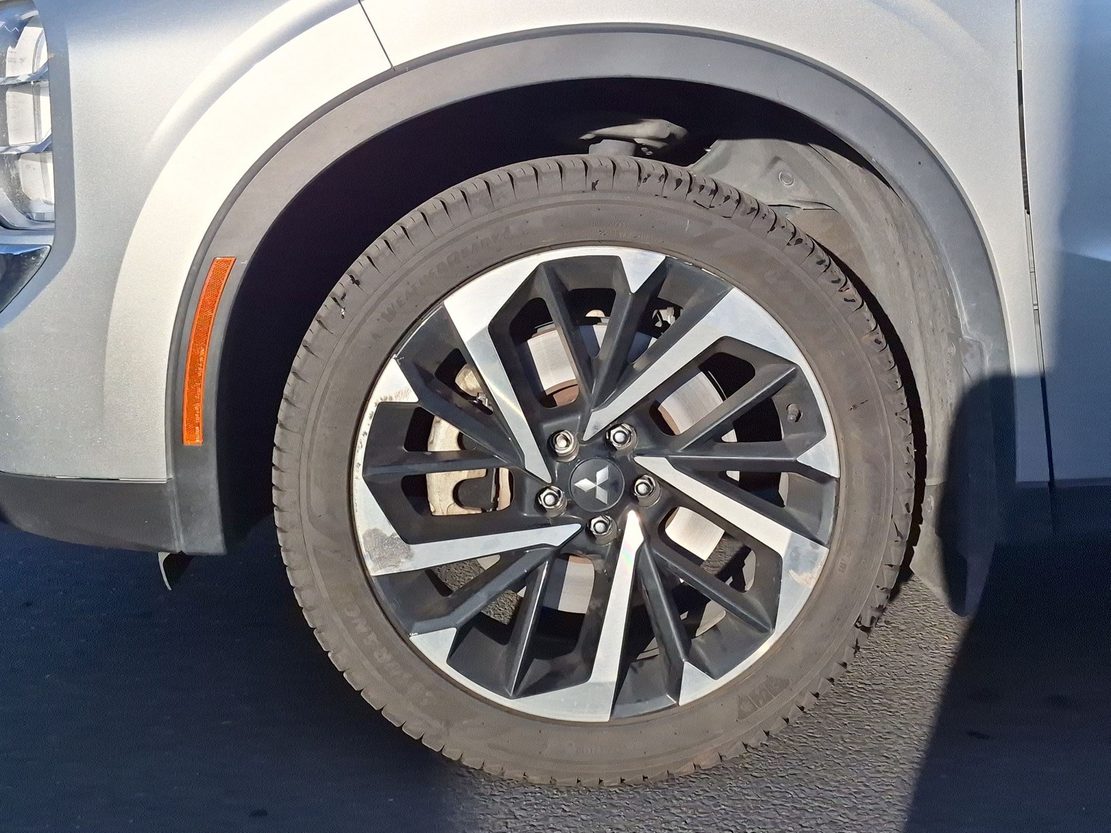Used 2022 Mitsubishi Outlander ES AWD/4WD image 13
