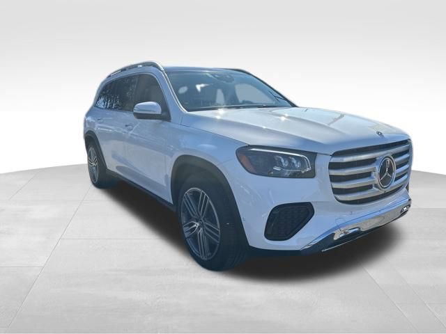 Used 2025 Mercedes-Benz GLS 450 4MATIC image 44
