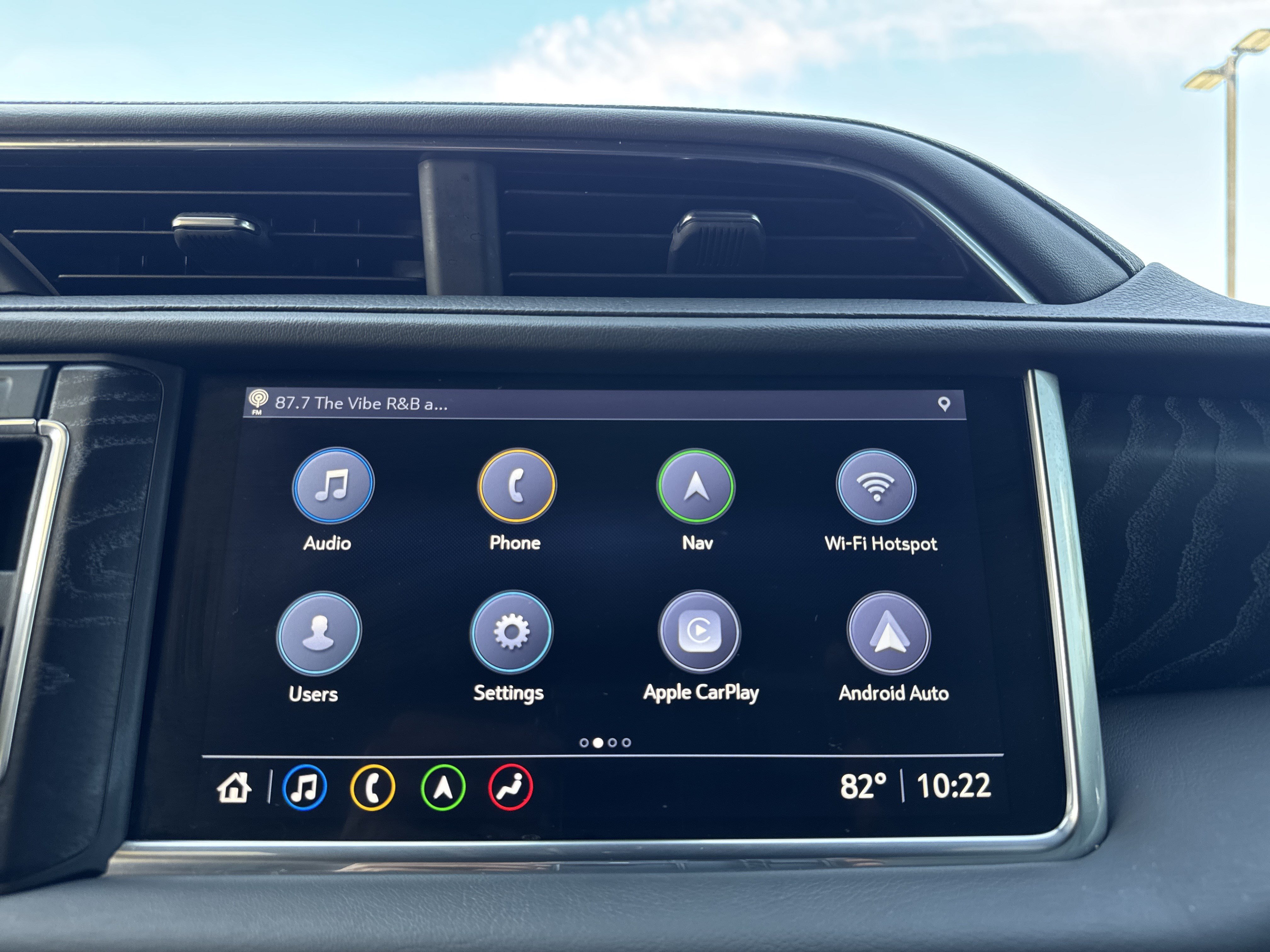 Used 2021 GMC Yukon Denali AWD/4WD image 23