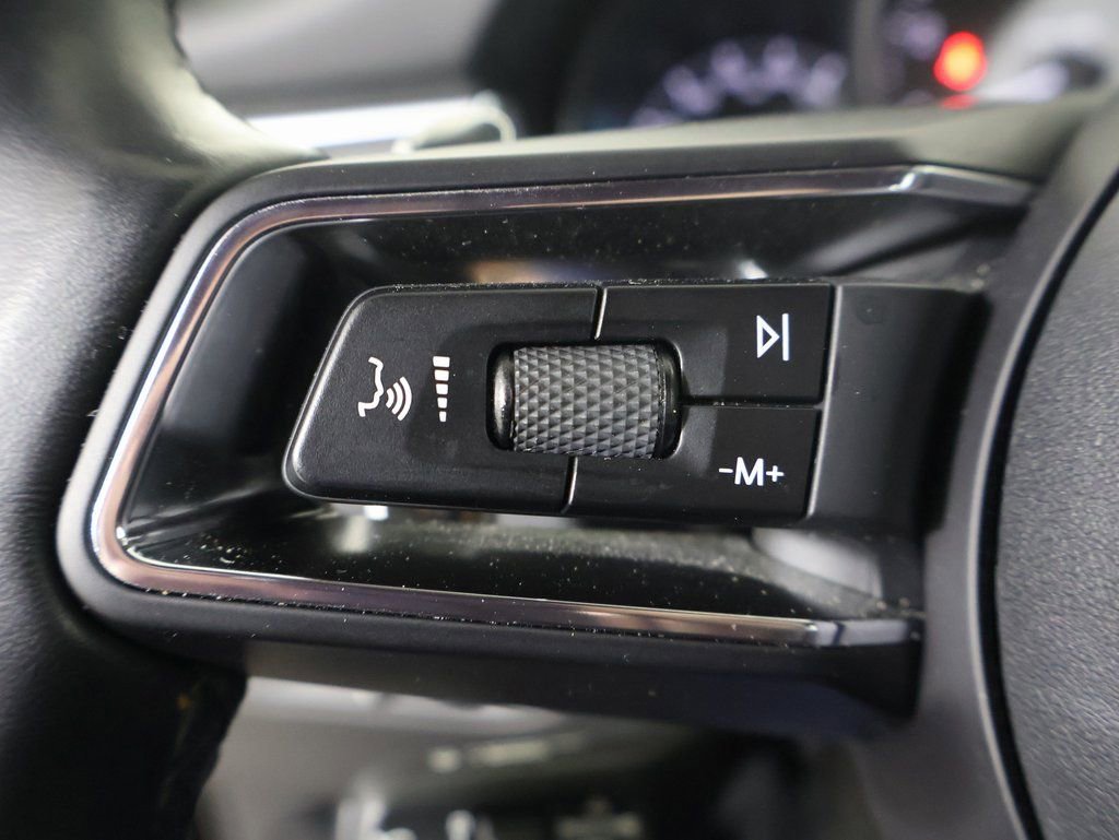 Used 2023 Porsche Macan S image 28