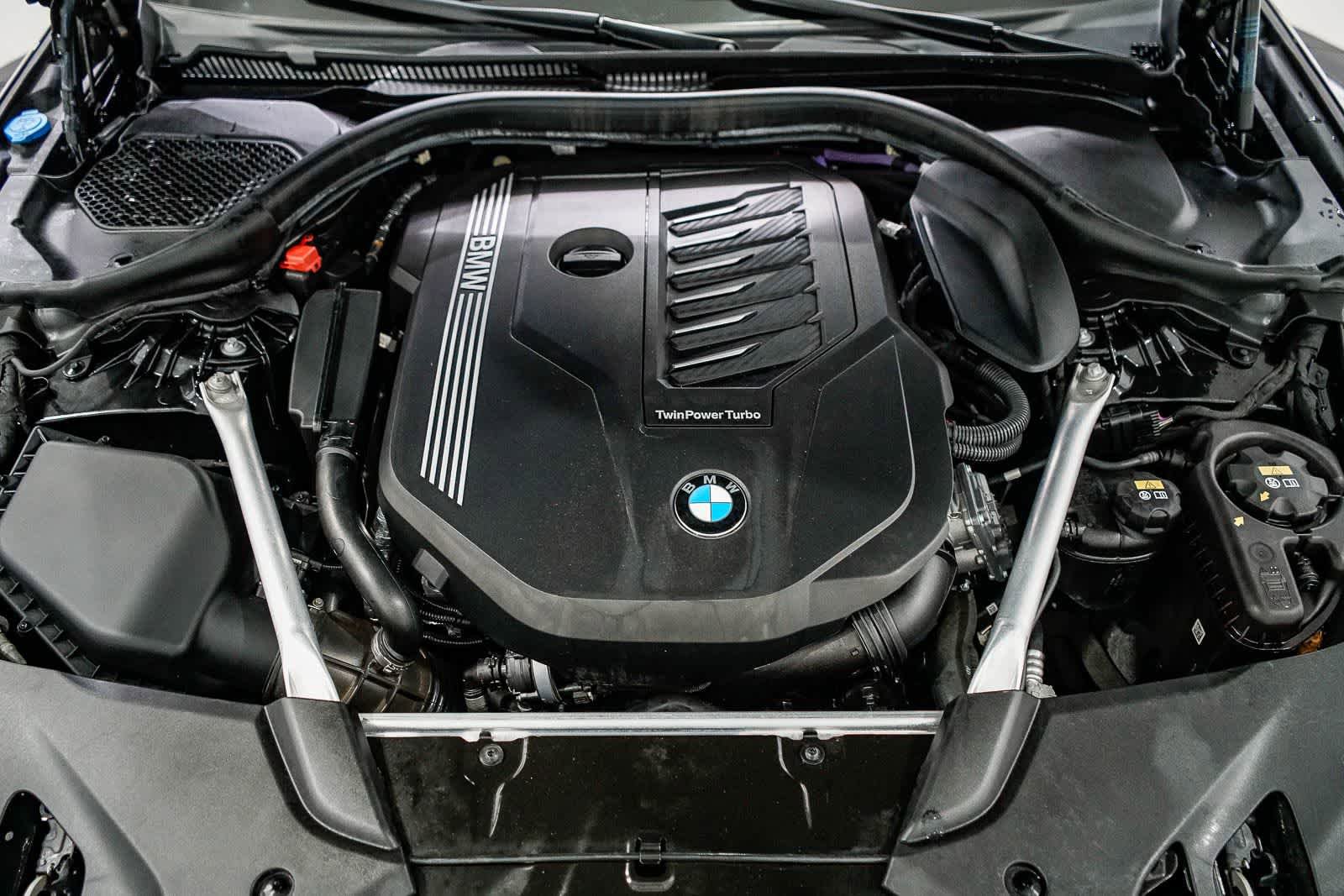 Used 2022 BMW 540i w/ M Sport Package RWD image 27