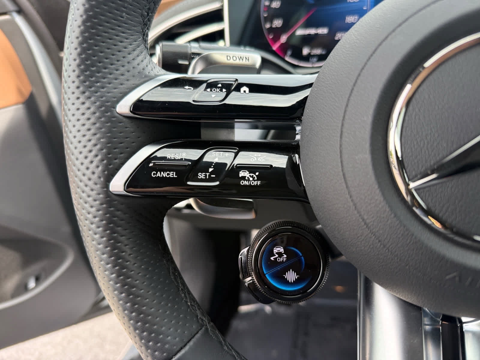 Certified 2025 Mercedes-Benz E 53 AMG e 4MATIC Sedan image 23