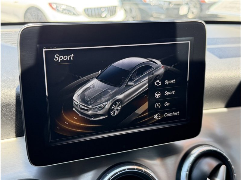 Used 2018 Mercedes-Benz CLA 250 image 48