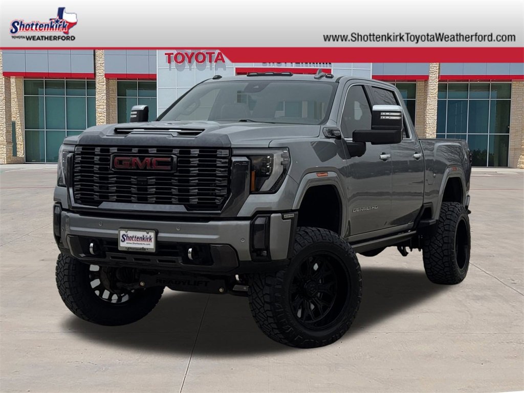Used 2024 GMC Sierra 2500 Denali Ultimate image 1
