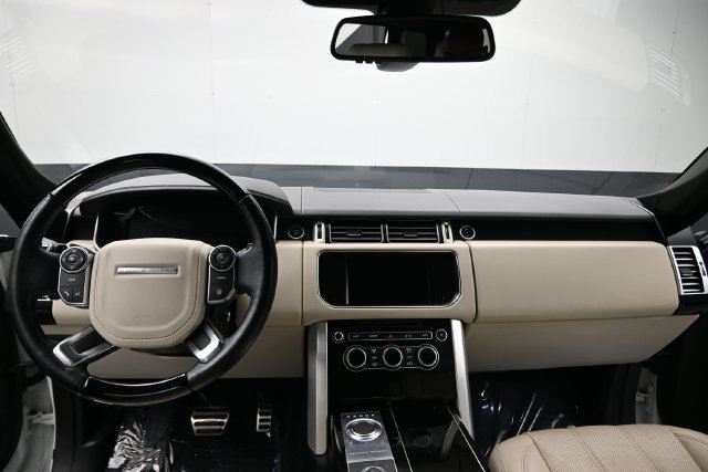 Used 2016 Land Rover Range Rover Supercharged AWD/4WD image 14