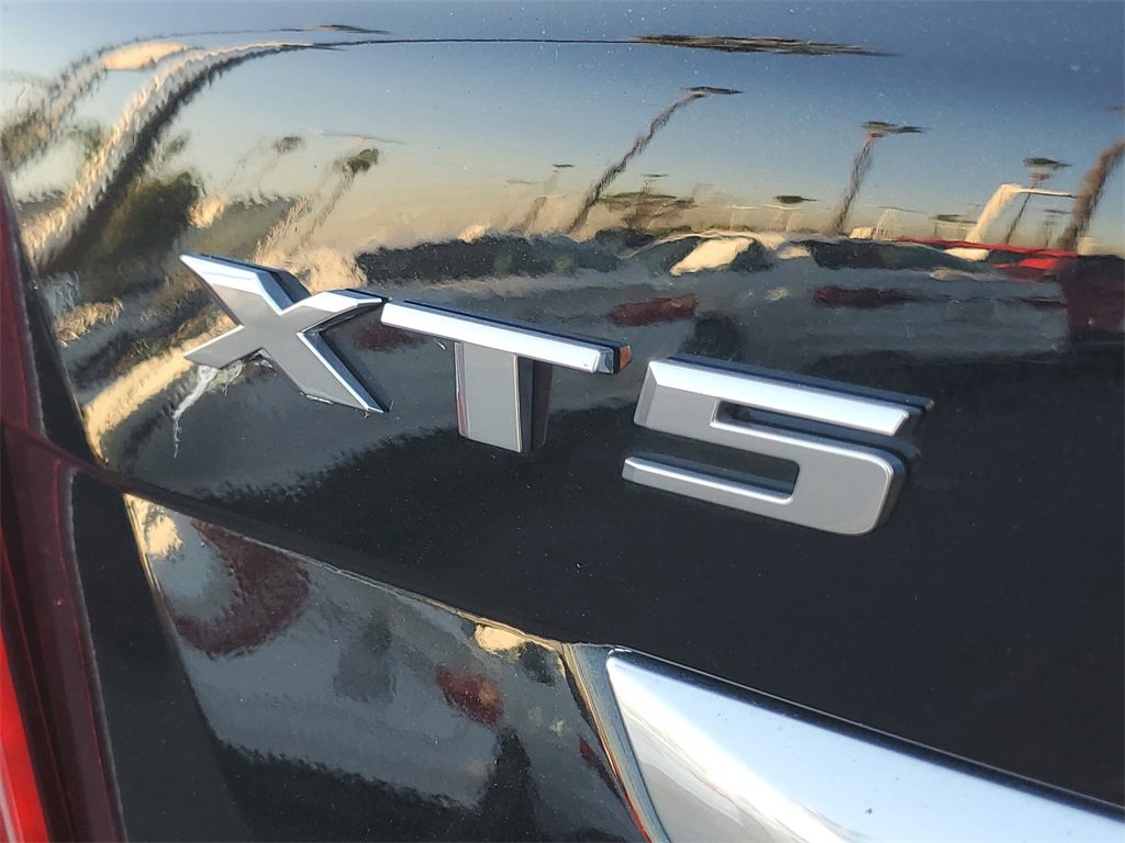 Used 2023 Cadillac XT5 Luxury image 7