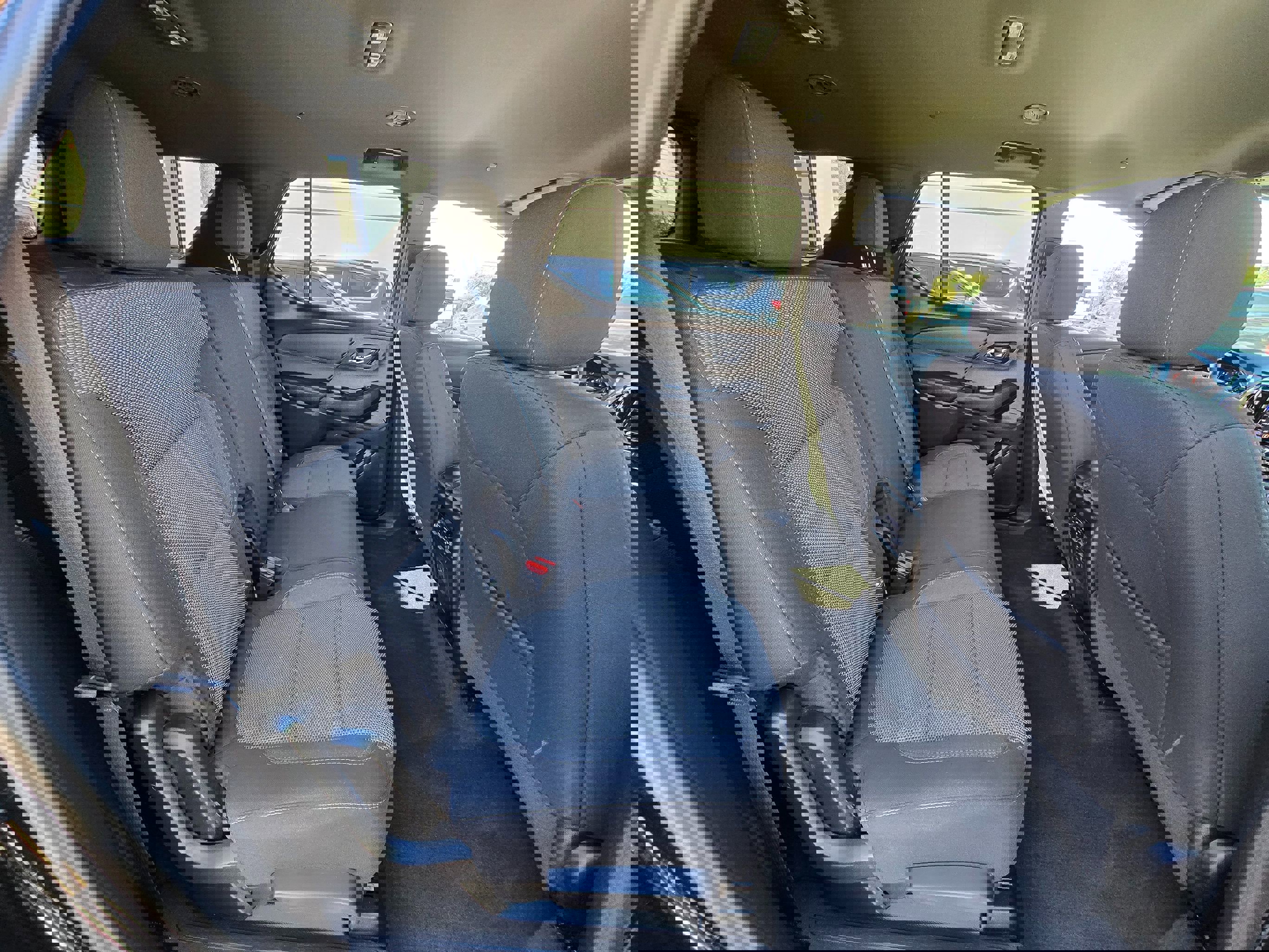 Used 2023 Chevrolet Traverse LT image 32