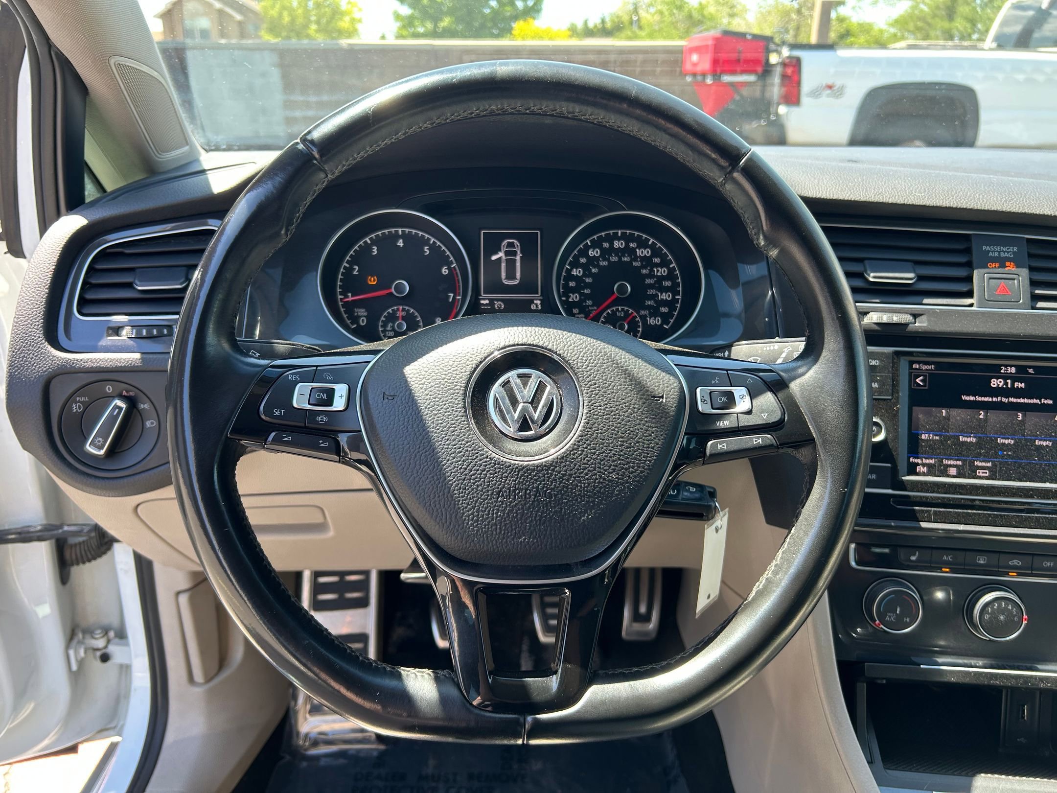 Used 2019 Volkswagen Golf Alltrack S AWD/4WD image 13